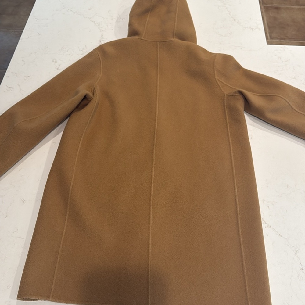 Theory cashmere blend coat. Medium. Barely worn. - Picture 13 of 15
